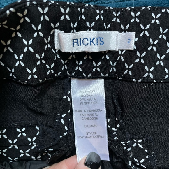 Pattern trousers - Picture 3 of 5